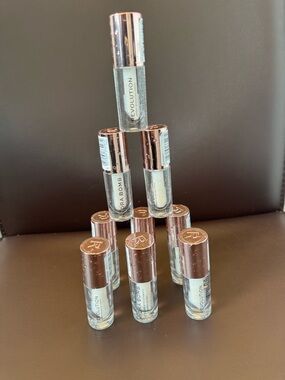 Revolution Hydra Bomb Lip Gloss Trio – Clear with Rose Gold Caps